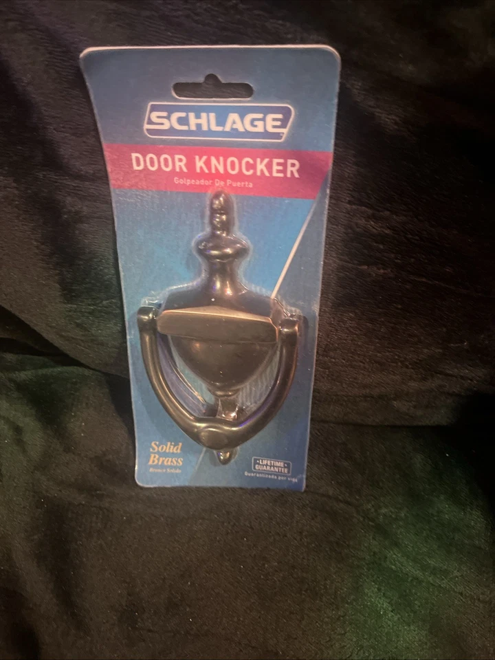 Golpeador de puerta de latón macizo Schlage, garantía de por vida. Foto 1 de 1