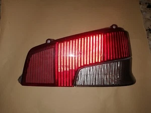 FANALE LUCE POST DX PER PEUGEOT 106 - Foto 1 di 1