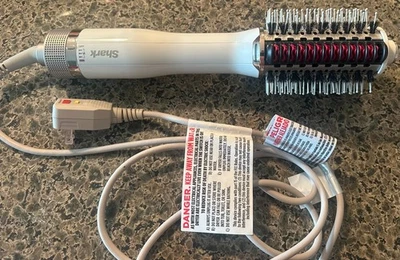 Cepillo secador de pelo peine térmico Shark Smoothstyle HT202 ¡SIN PRECIO BASE! GRATIS S\H X-MAS Foto 1 de 3