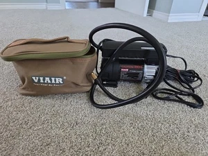 Viair 77P Portable Air Compressor 12V 80 PSI Like new - Picture 1 of 4
