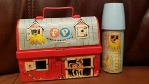 Vintage 1962 Fisher Price TOY LUNCH BOX KIT + Thermos Farm Barn #549 Complete - Picture 1 of 12