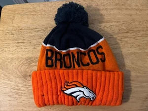 Denver Broncos Cuffed Beanie Pom Winter Hat Cap NWOT - Picture 1 of 2