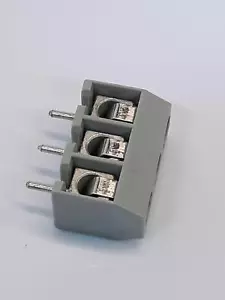 Ria Connect GMBH IM TAL 2 bloques de terminales 125V 13A 5 mm 3 polos lote de 89 - Imagen 1 de 5