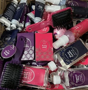 (50) Beauty Makeup Lot Bundle Stocking Gift Baskets Bulk Bath Body Holiday Party - Picture 1 of 6