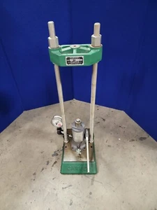 Carver 12 Ton Bench Top Hydraulic Press - Model: C w/ 3912 Laboratory Equipment - Picture 1 of 12