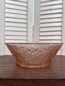 Tiara Indiana Glas Pfirsich Rosa Sandwich 8 1/4" Gemüse Servier Schüssel - Bild 1 von 17