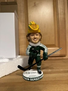 Everett Silvertips WHL Bobblehead SGA Jackson Berezowski Hockey Taco Hat, New - Picture 1 of 6