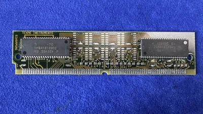 Texas Instruments TM124FBK32U-70 32 MB 72-Pin FPM SIMM Memory – TMS418169DZ-7 - Image 1 of 2