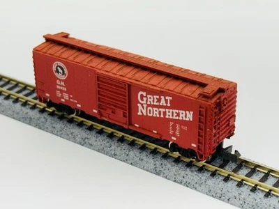 ATLAS #3428 N Scale 40' PS1 Boxcar Rolling Stock - Great Northern - Image 1 of 3