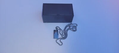 Colgante de tungsteno Foto 1 de 3