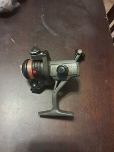 Shimano 1000 Axul-s Spinning Reel