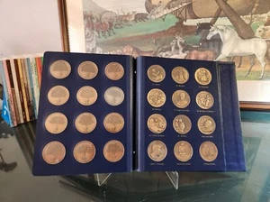 Catholic Digest Book Heroes Of God 60 Coin Collection Limited Edition - Bild 1 von 8