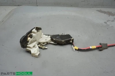 Atuador de trava de porta lateral traseira esquerda para motorista Lexus LS400 1998-2000 69340-50030 - Imagem 1 de 4