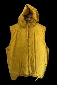 BDG Unisex Yellow Oversized Vest RECYCLED COCOON PUFFER Hood Pockets Hip Hop NWT - Picture 1 of 13