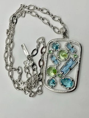 BEAUTIFUL OSCAR DE LA RENTA FACETED MULTI GEMS Silver PLATED NECKLACE - Image 1 of 4