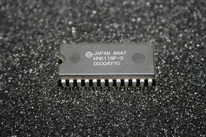 Lotto di (2) HITACHI HM6116P-3 2K x 8 RAM STATICA PER UN GIOCO ARCADE CIRDUIT BOARD - Foto 1 di 1