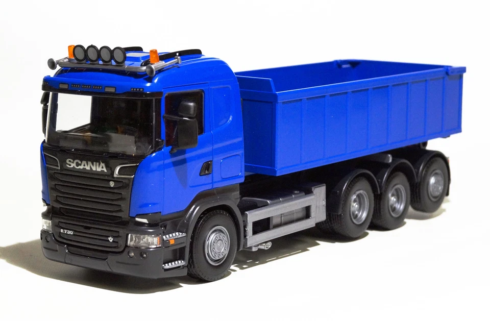 EMEK - SCANIA R 730 8x4 blue - 1/25 - EMEK20704 - Image 1 of 1