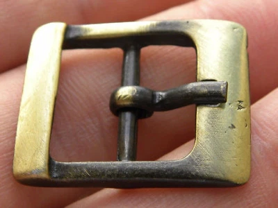 Hebilla de barra central de brida para cuero de 5/8" o 16 mm de ancho acabado bronce antiguo Foto 1 de 3