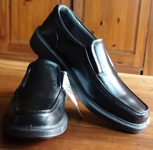NEU MIT ETIKETT WEICH & BEQUEM HIRSCHE MASON SCHWARZ KENTECH SLIPPER SCHUHE HERREN 9 Weite - Bild 1 von 7