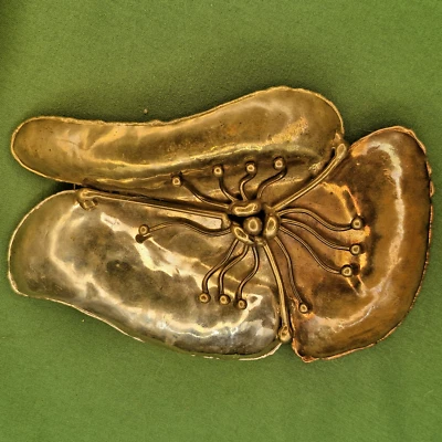 Hebilla de cinturón de metal hecha a mano en forma de flor de latón tono plata, cobre, 5X3" Foto 1 de 4