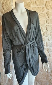 Gilet long gris neuf taille 4 marque Mado et les Autres étiqueté à 109€ (cm) - Picture 1 of 5