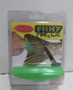 4 - Fishy Finger Fish Cleaning/Fileting Tool - Picture 1 of 2