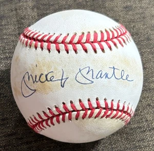 MICKEY MANTLE AUTOGRAPH RAWLINGS OAL BASEBALL JSA LOA SIGNED AUTO HOF - Picture 1 of 7
