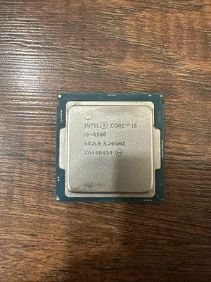 Procesador Intel Core i5-6500 3,2 GHz cuatro núcleos (SR2BX) Foto 1 de 2