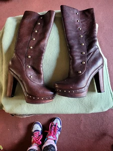 Ugg.LadiesBrown Long Leather Platform Boots UK8 /EU42)Used - Picture 1 of 23