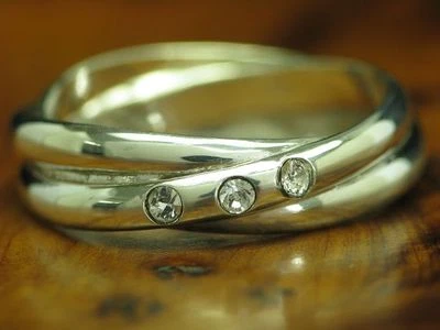 925 Argento Sterling Anello Con Vetro Ricoperto / Vero Argento / 4,2g / Rg 55,5 - Immagine 1 di 3