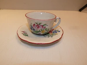 Luneville France Demitasse Tazza/Piattino, Fiori Multicolore - Foto 1 di 4