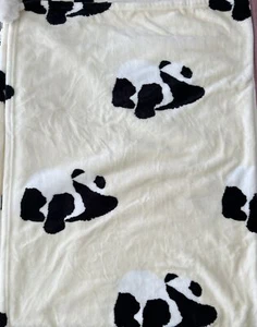 The Beast Home TBH Chinese New Year 2024 Panda Blanket Throw Ivory Shangai - Picture 1 of 6