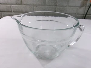 Vintage Anchor Hocking 2 Quart Klarglas Teig Schüssel #88 Standard und Metrisch - Bild 1 von 10