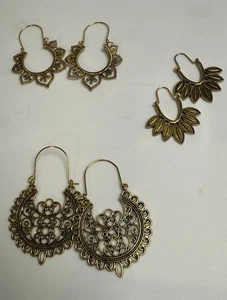Lote Pendientes Perforados Aros Cuelgan Dorado Latón Tono Boho Mandala Hoja India - Imagen 1 de 8