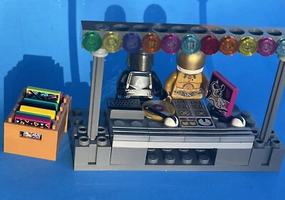 LEGO Star Wars C-3PO Dj Mandelorian Daft Punk Turntable Custom Made Read Descrip - Image 1 of 4