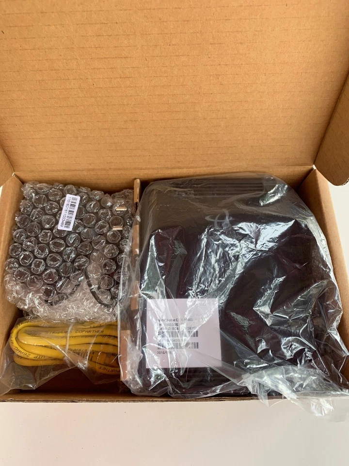 Hitron CCA-30360 Commercial Cable Modem - Image 1 of 4