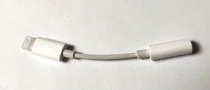Genuine Apple Lightning to 3.5mm Headphone Jack Adapter A1749 - Picture 1 of 4