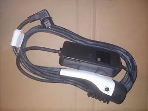 KIA EV Portable Charger EV6 EV4 EV9 SOUL NIRO Type 2-Schuko 230V 220V OEM - Picture 1 of 4
