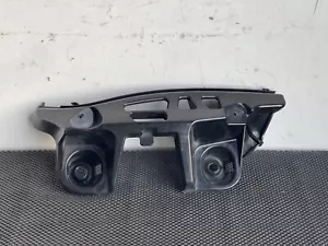 2014-2019 MERCEDES CLA250 FWD REAR LEFT SIDE BUMPER LOWER MOUNT BRACKET OEM - Picture 1 of 7