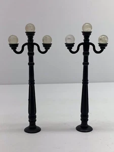 Vintage Christmas Village Street Lamp Post Set Of 2 No Box - Picture 1 of 6