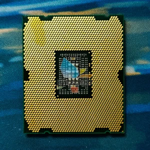 Intel Core i7-4820K SR1AU 3.7GHz 4Cores 130W LGA2011 CPU Processor i7 4820K - Picture 1 of 1