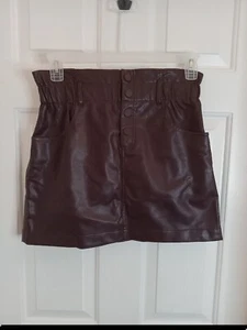 ZARA NEU SS Collection Damen KUNSTLEDER MINIROCK BURGUND Größe Medium  - Bild 1 von 15