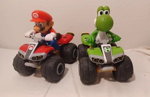Carrera RC Mario Kart - Mario and Yoshi -No Remotes - Picture 1 of 8