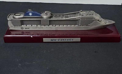 Msc Fantasia  Kreuzfahrtschiff Schiffsmodell Modell  - Bild 1 von 4