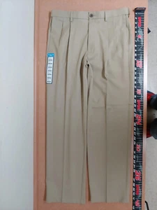 Haggar Pants 34x31 Chino Classic Fit Cool 18 Pro Stretch Tan HC00248 Pleated $70 - Picture 1 of 12