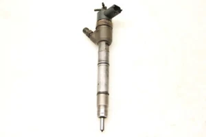 Inyector de combustible Hyundai i40 2012 1.7 CRDI 338002A800 0445110411 100% FUNCIONAL - Imagen 1 de 5