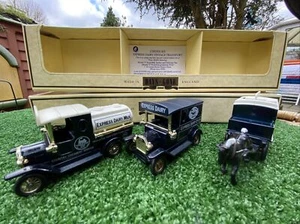 Lledo Gift Set - Express Dairy Vintage Vehicle Set London’s Oldest Dairy LTD Ed. - Picture 1 of 12