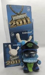 DUNNY 3" 2011 SERIES MAD ZOMBIE BIKER BLUE 1/20 KRONK BONE KIDROBOT TOY FIGURE - Picture 1 of 3