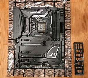 ASUS ROG MAXIMUS IX CODE Motherboard / PLACA MADRE - LGA1151 DDR4 DP+HDMI ATX - Bild 1 von 5