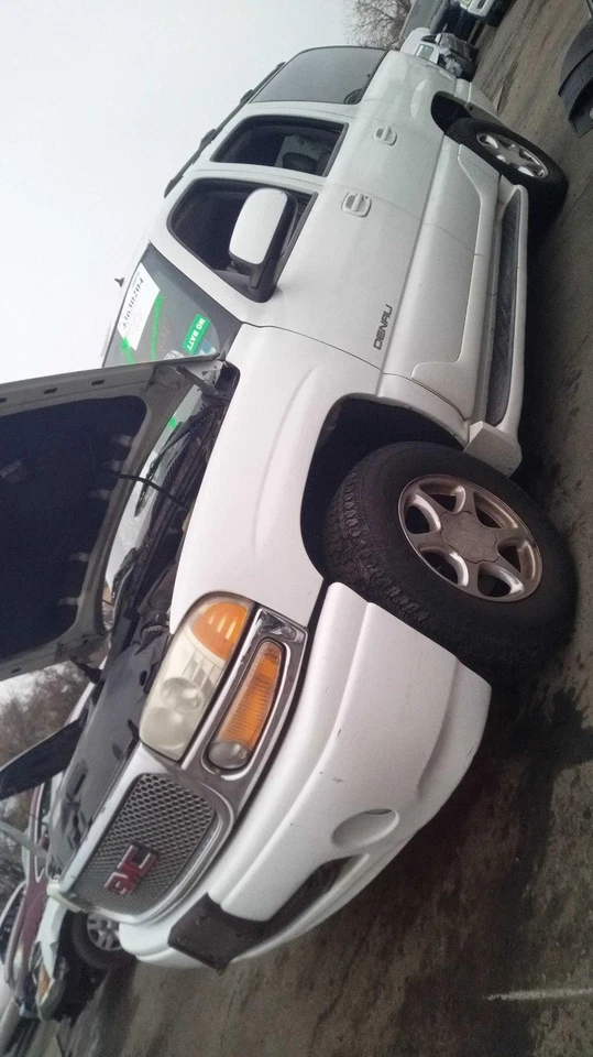 Conjunto completo de motor usado se adapta a: GMC Yukon XL 1500 2002 6,0 L VIN U octavo dígito Foto 1 de 4